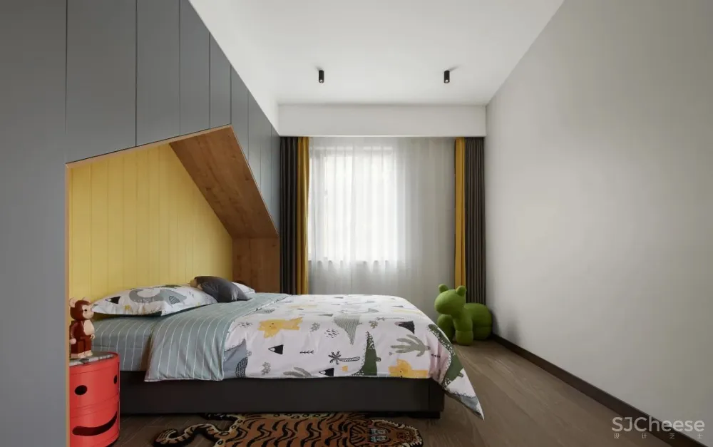 黑白灰 铁锈红，有温度的极简格调｜谦禾设计