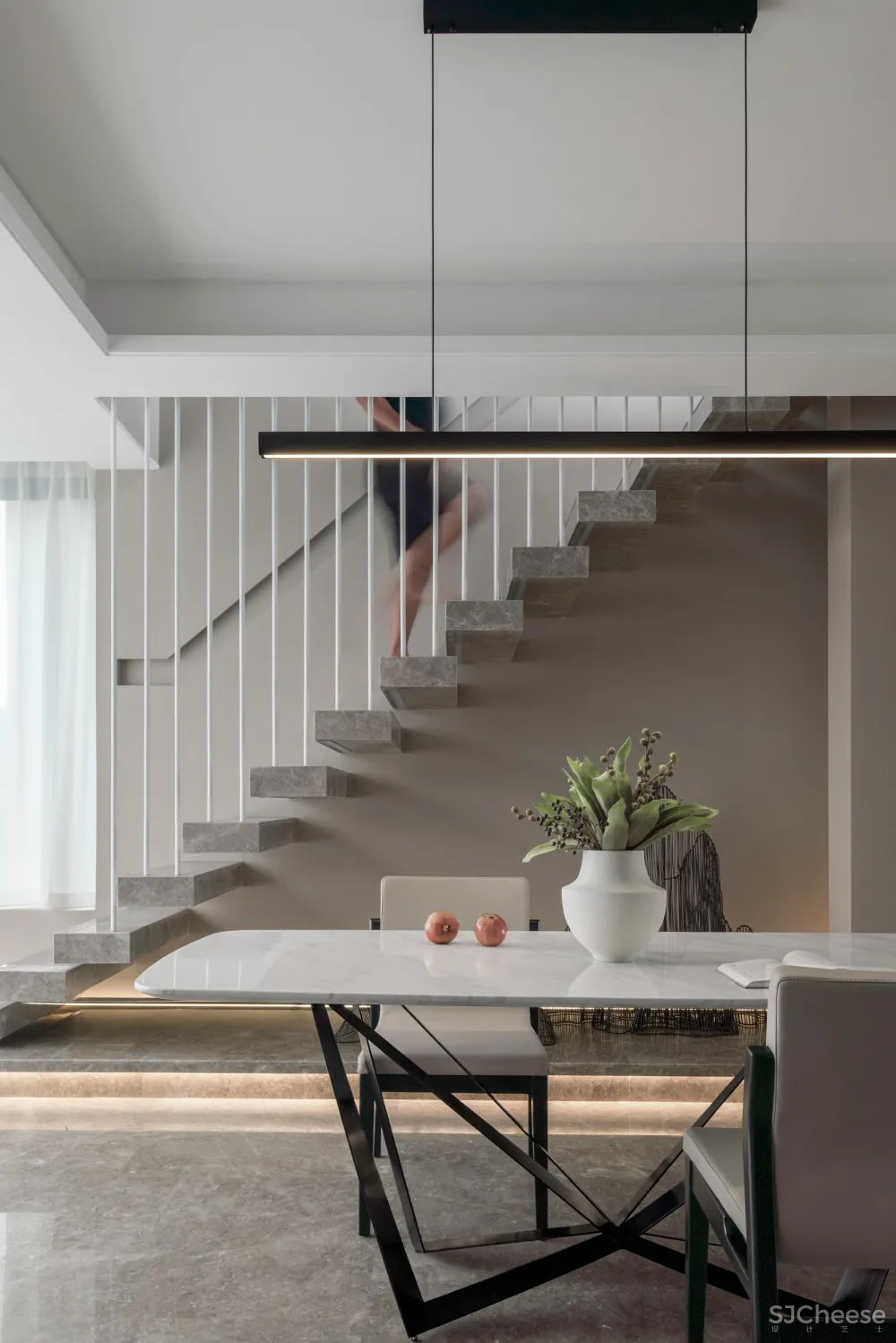 300㎡河畔大平层，现代生活的诗意栖居！