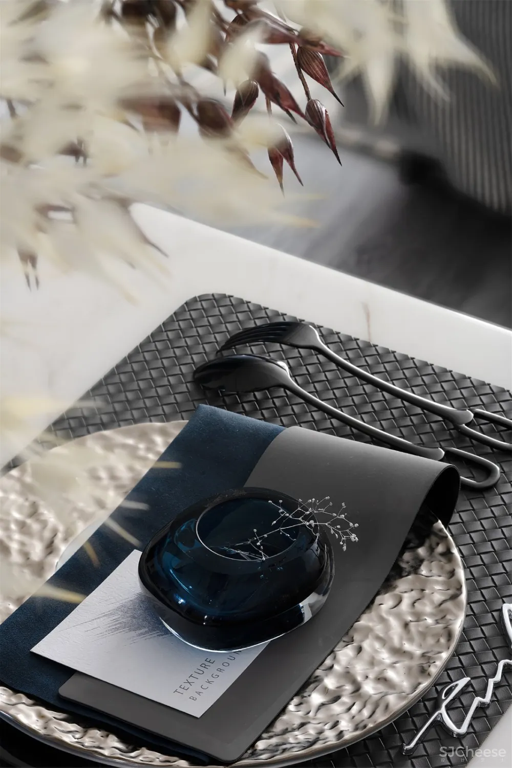 德方圆 | “浸染时光 追影自然”——东华时代300平别墅