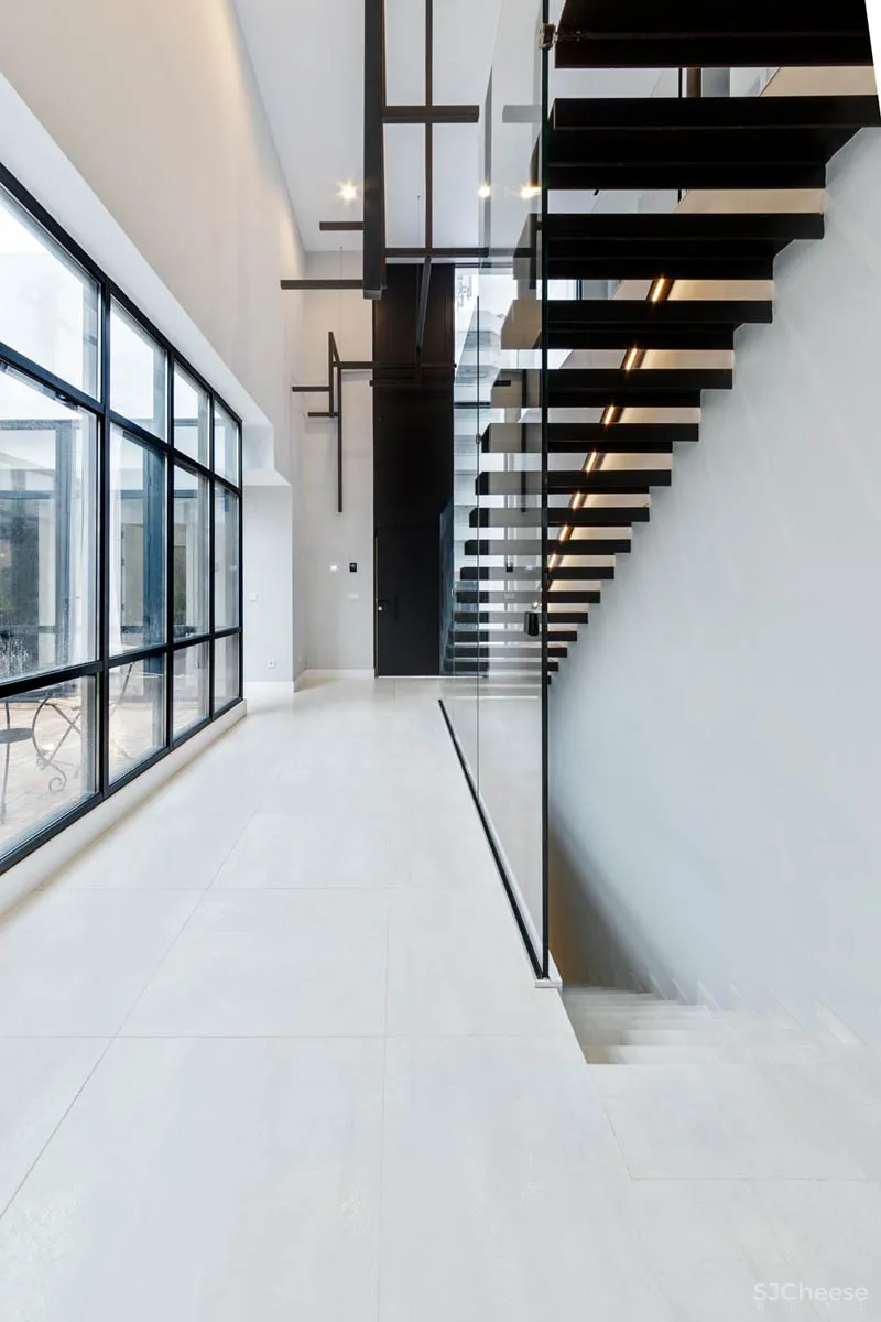 只有这座白色海滨别墅,才配得上加的斯这片海