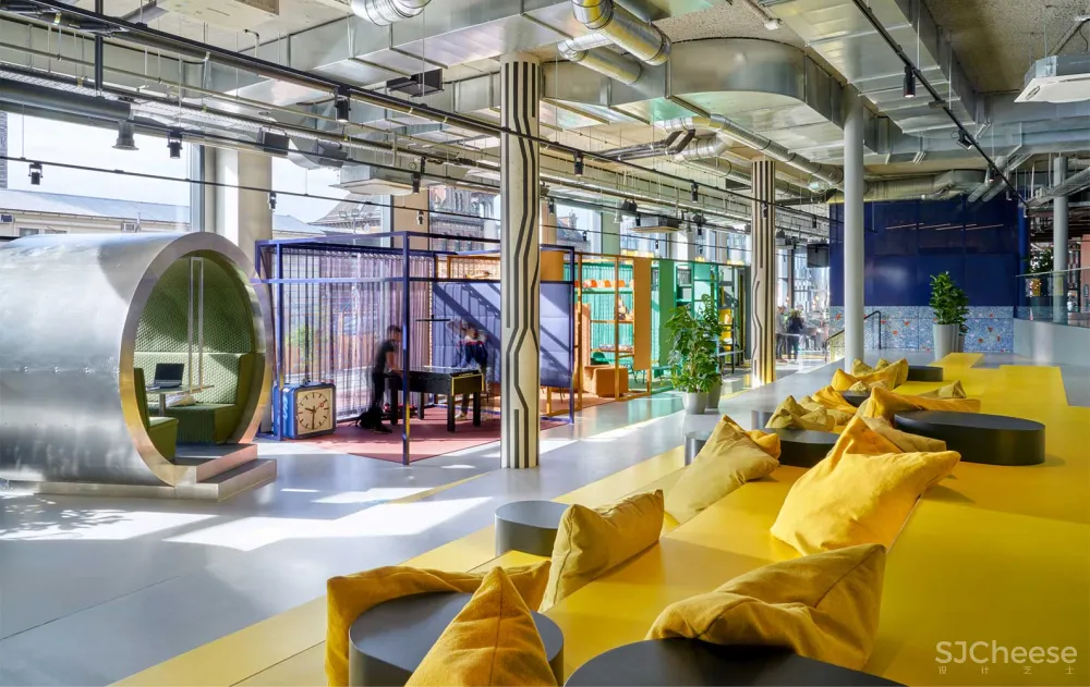 酒店还有共享办公,公区配置也「不讲武德」,网友:联合办公感觉要凉?