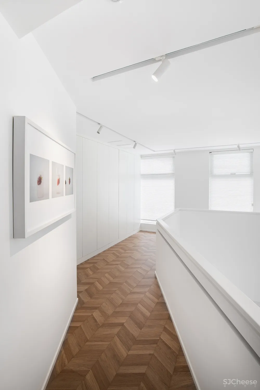 摄影师460㎡黑白极简大宅,越简单越高级!