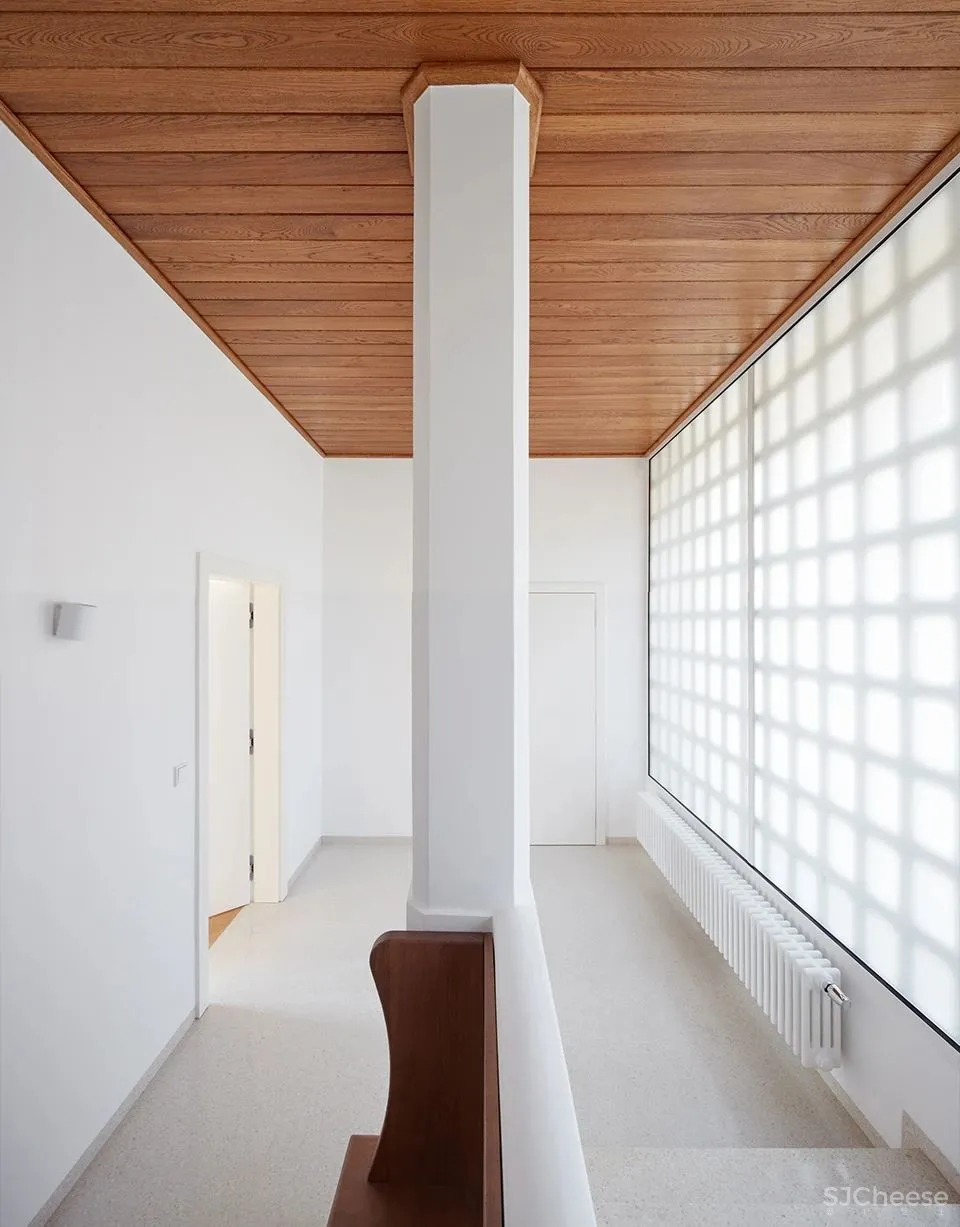 idhea 功能主义风格别墅的重生 “Indian Ship”别墅改造