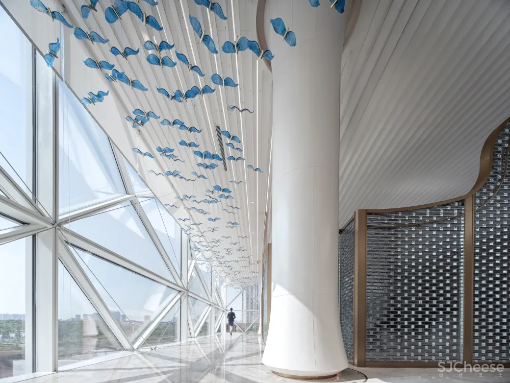 万有引力 × 宝能·佛山云境台:感性空间