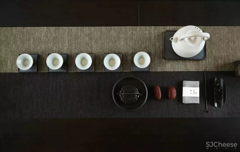 极简中式 · 越少 越高级