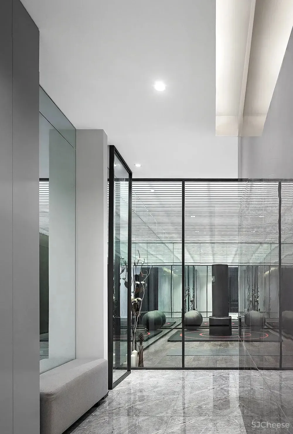 纯净而内敛,大隐于日光的莫兰迪美宅 WAVE澜舍