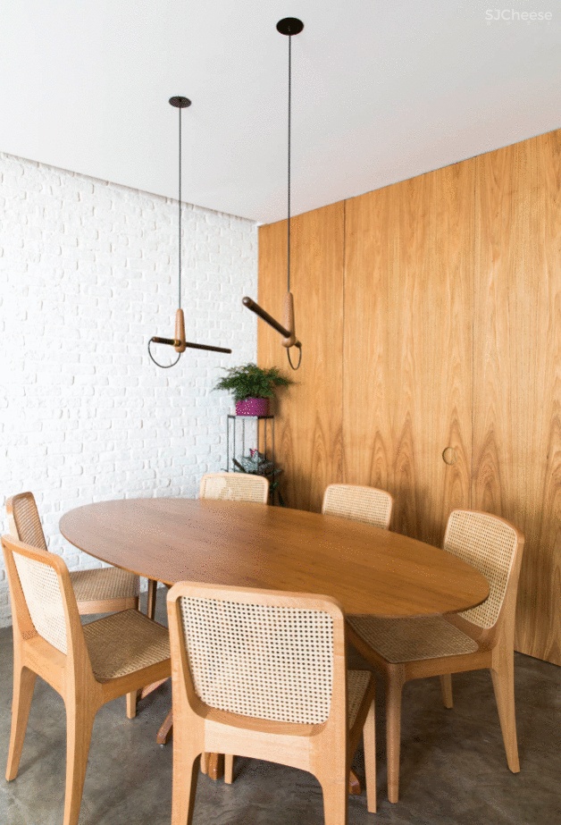 两位金融精英与他们的三个孩子,就要这一份舒缓与无压的生活空间