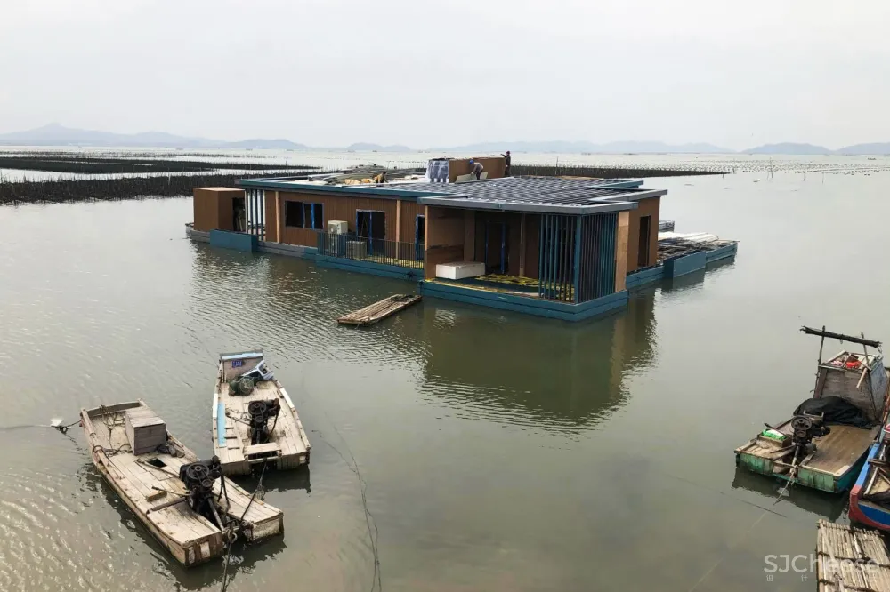 福建小哥租下一片海,造600㎡漂浮大平层:我随时可以与世隔绝