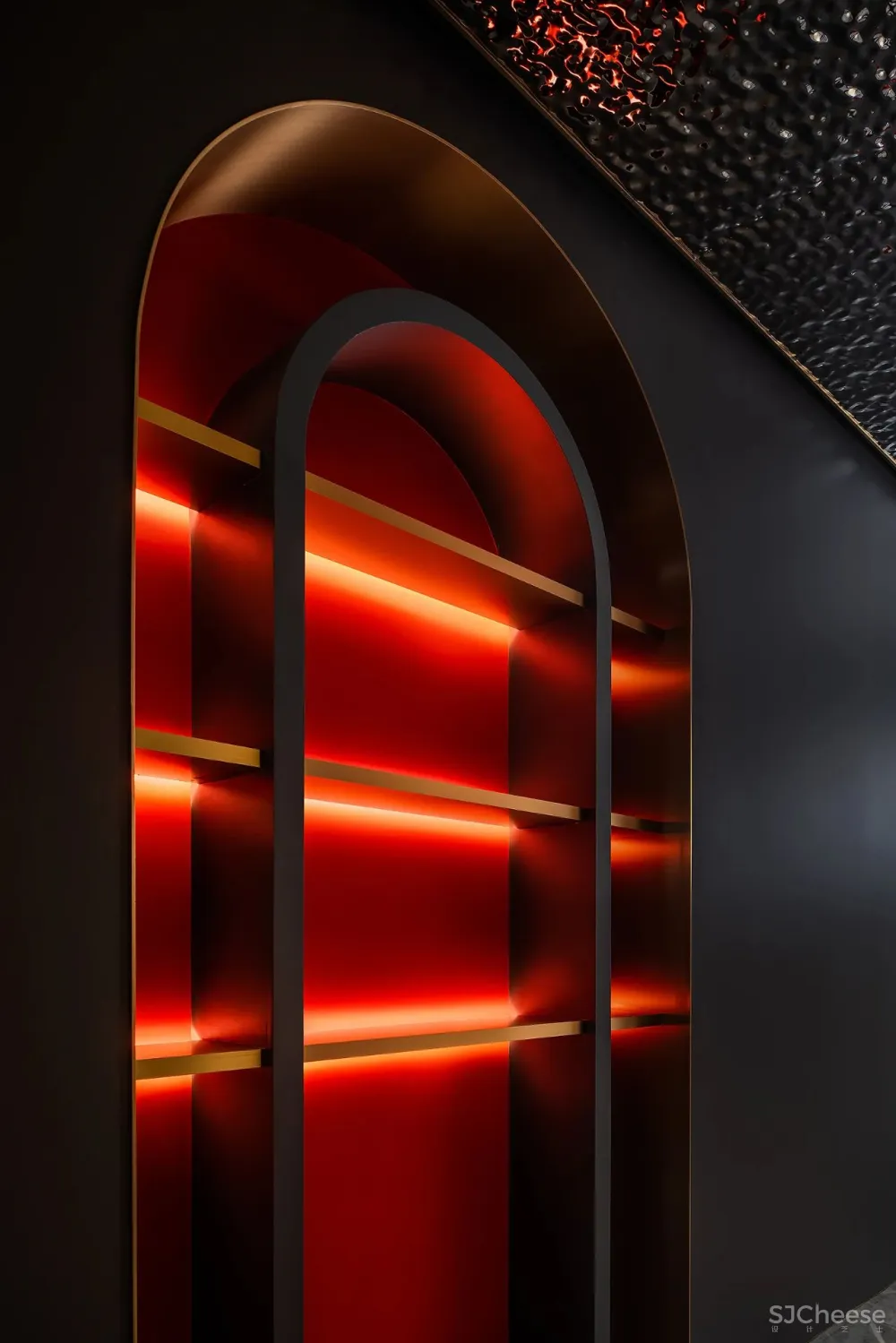 曾建龙：用设计绘写生活，触及有温度的质感！