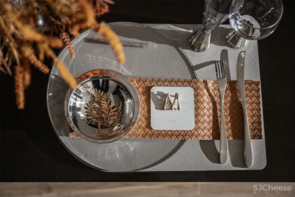 UMA伍玛 X 保利合集 观照内心,谛视生活!