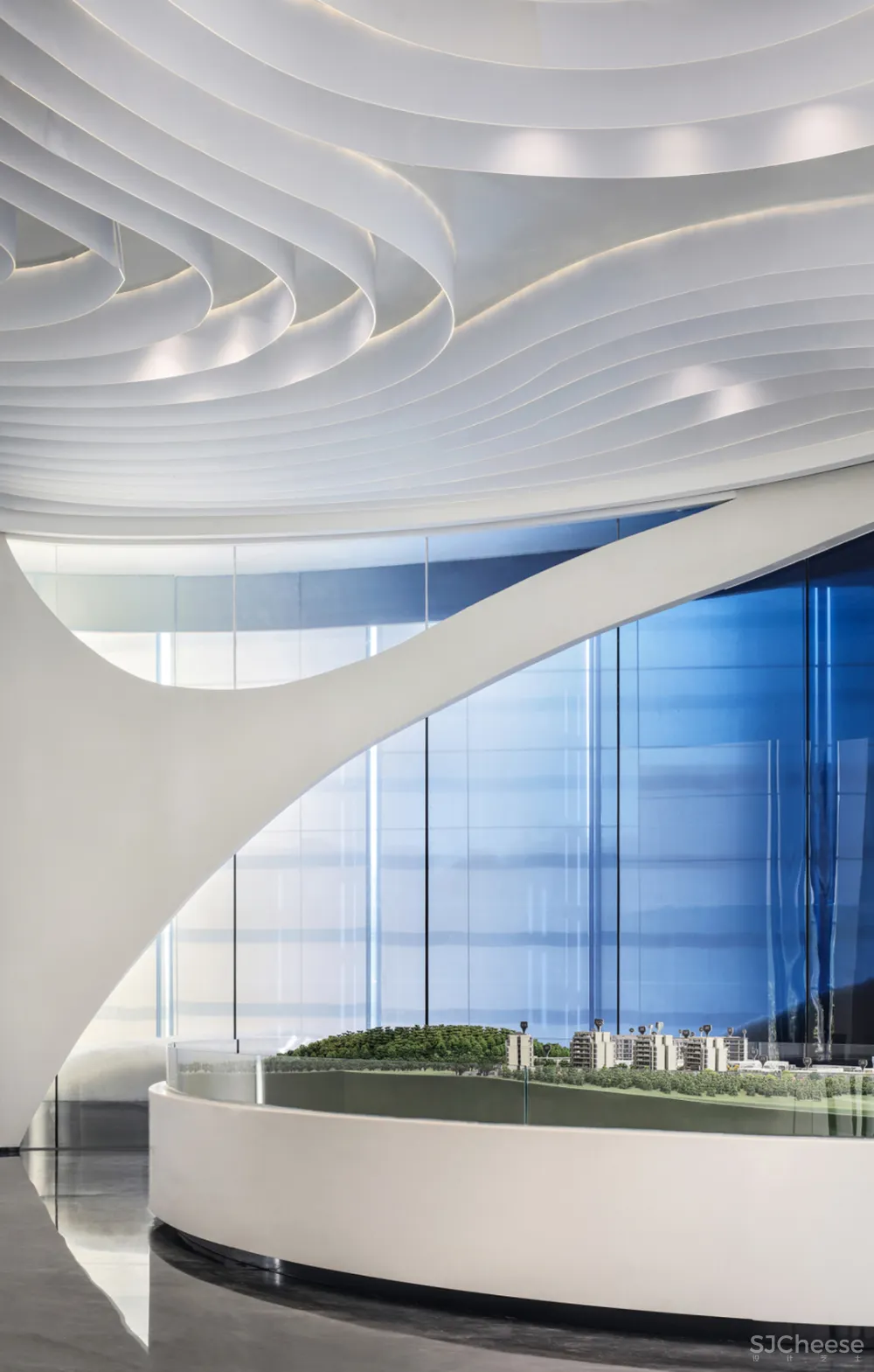 都马上2021了!你的室内还是静止的?这样的动态空间才是未来的王道!