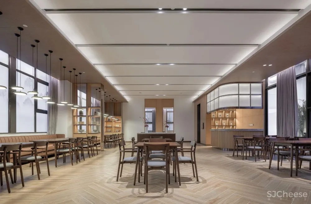 朗联RONGOR丨秦岳明：前卫设计，创新生活之美！