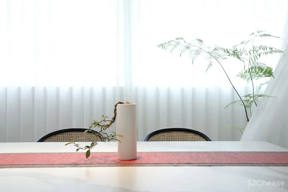 【新作】物上设计 AMBILIGHT WHITE 流白