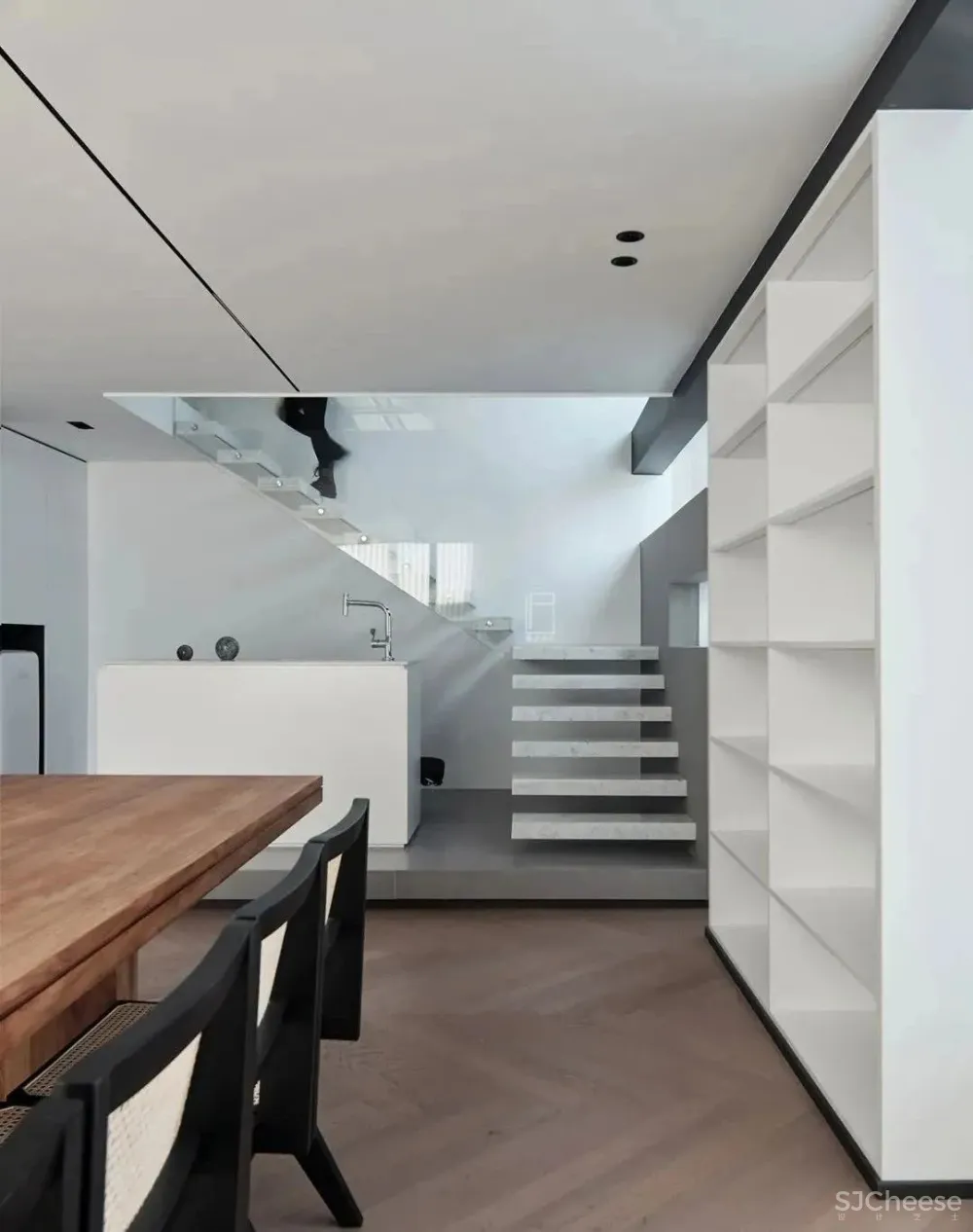 生活化的办公空间·逆 光 象上空间设计