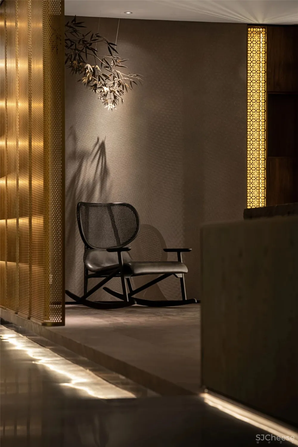 观沧海浩瀚，创诗境空间！