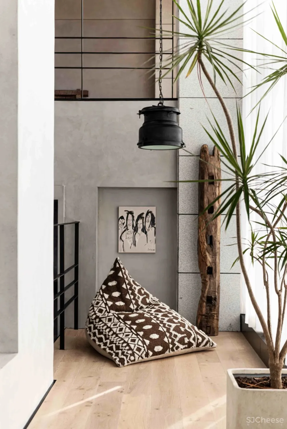 侘寂极简，融入自然的山顶咖啡馆丨慢珊瑚设计