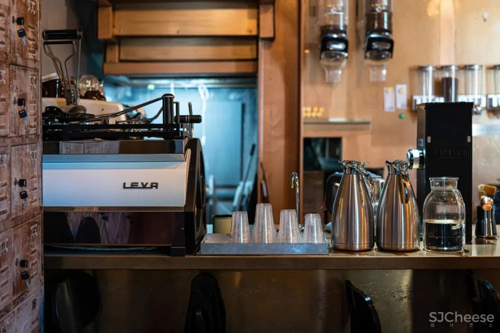 DAGA大观建筑 Metalhands丨与时光对话 前门Metalhands咖啡