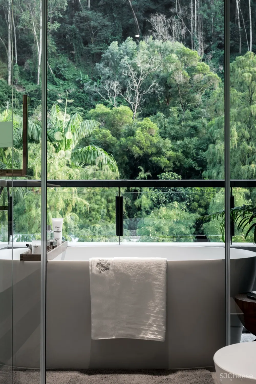 ArtHouse新作 | 艺术的重构·星河山海湾别墅