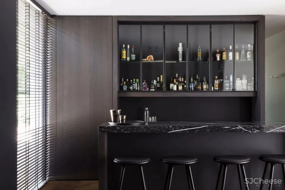 Mieke Van Herck 独特的设计品格