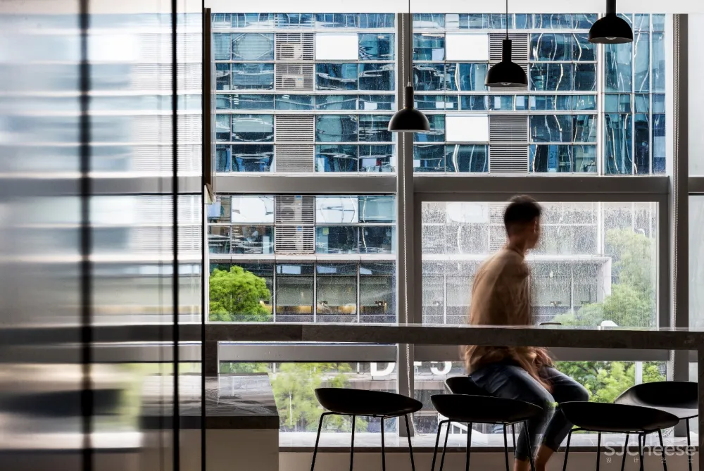 李岩新作:光和暮/GUANG & MU丨智恒设计