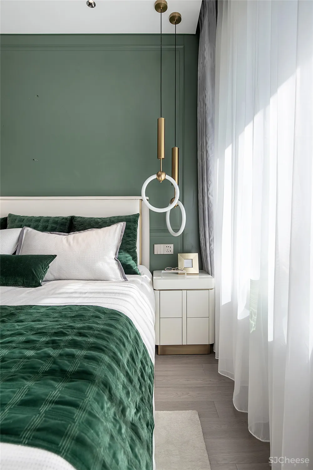 德方圆:极简与浪漫,演绎气质非凡的艺术格调!