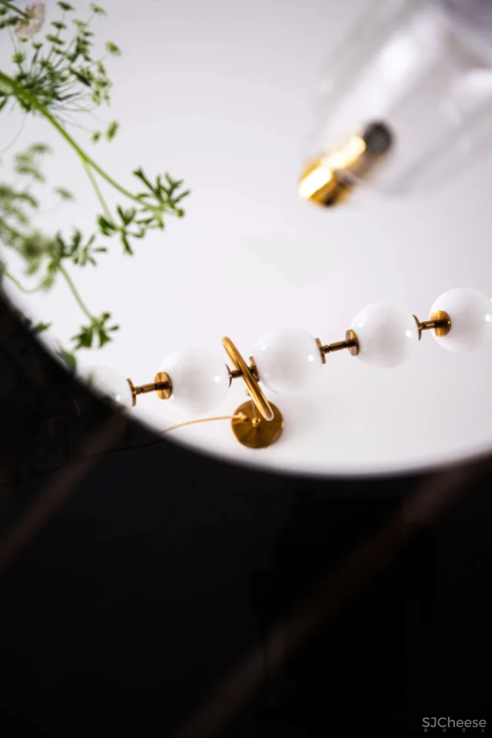 粉白色调 长虹玻璃，诠释家的优雅 SKH设计