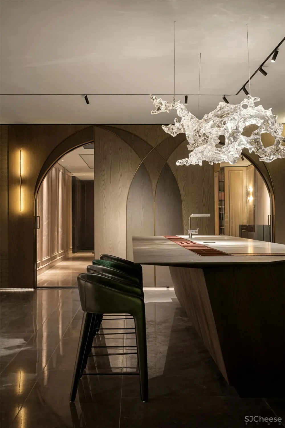 观沧海浩瀚，创诗境空间！