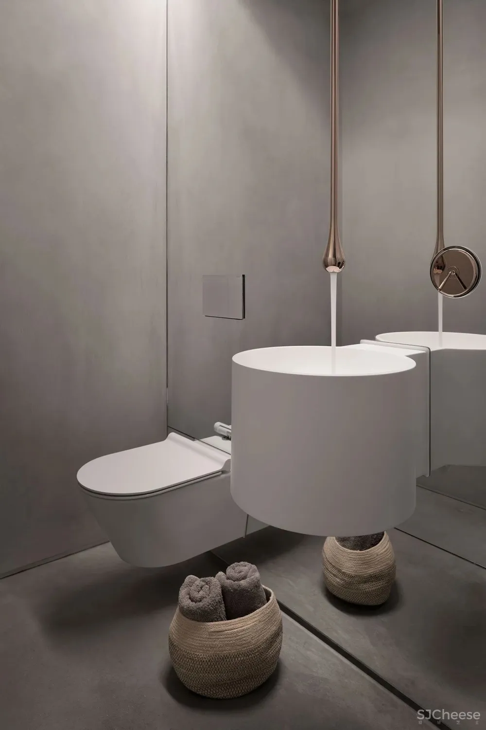 老房改造,简约设计+天窗,完美解决采光问题!