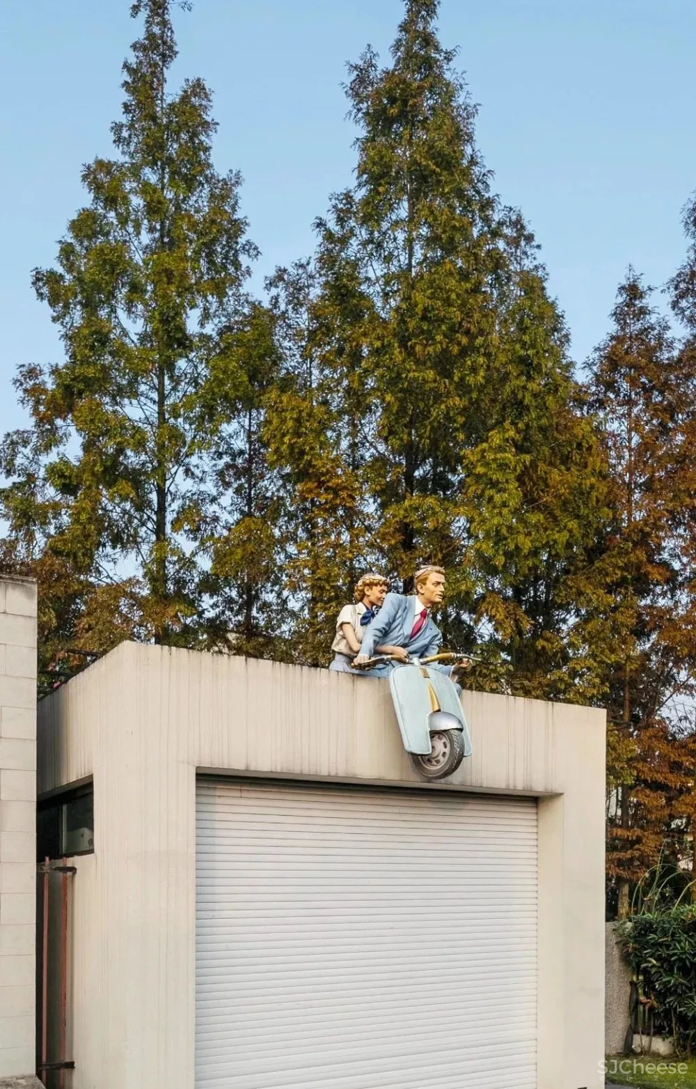 艺术家杨冕 艺术应该低于生活