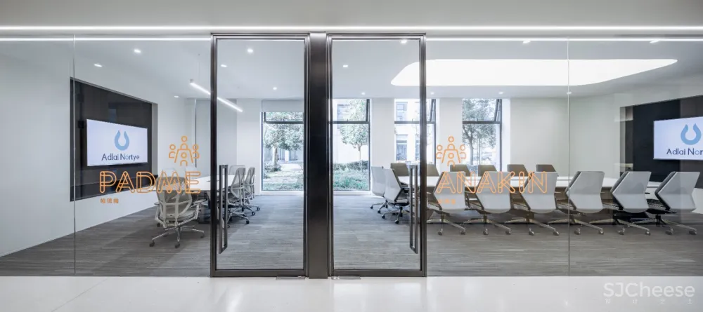 原力觉醒/The Force Awakens