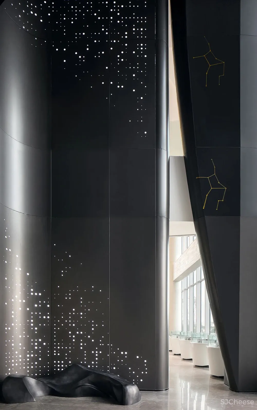 刚柔并济的“宇宙星辰”，感受黑白碰撞下的高级美！