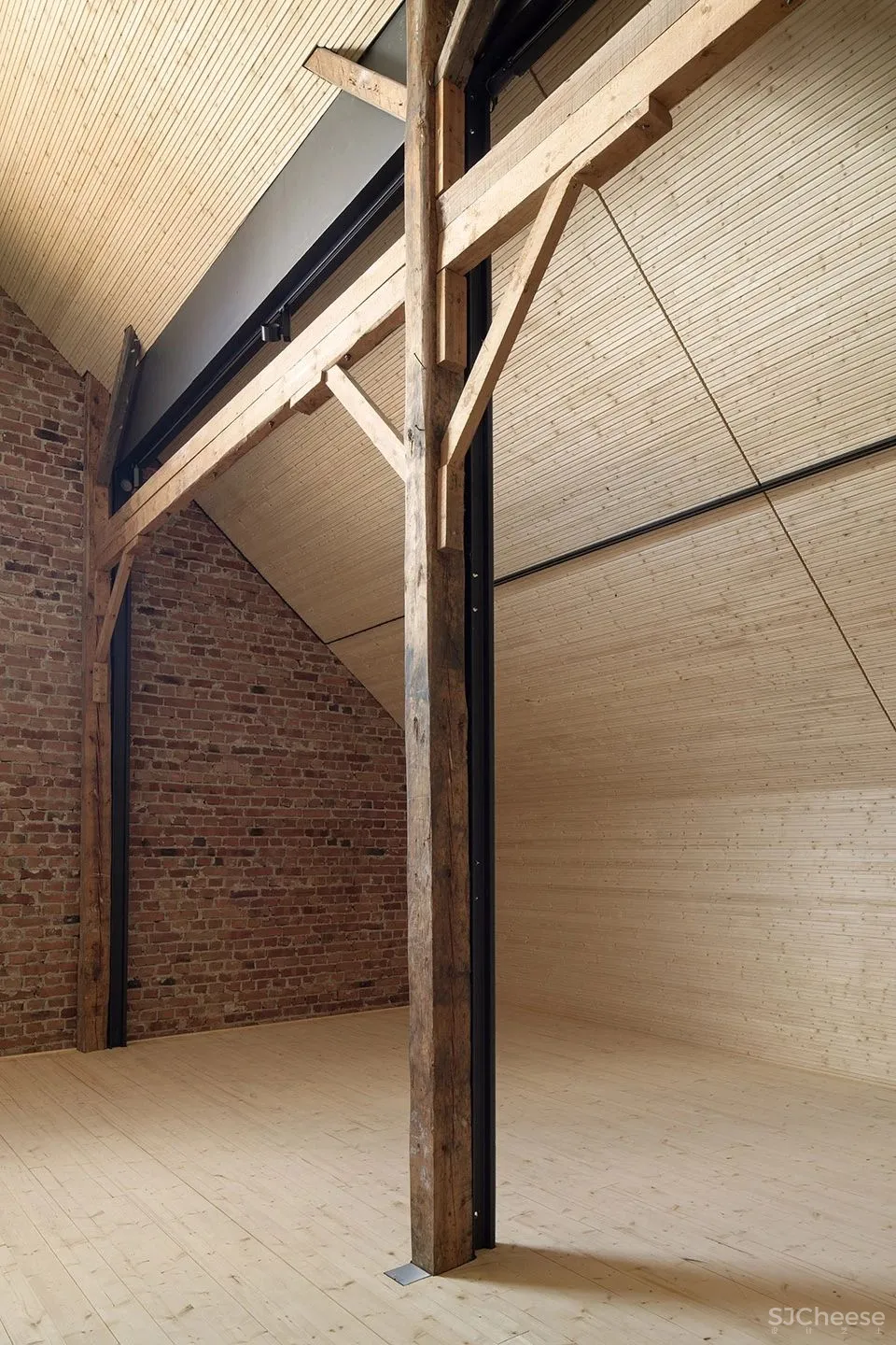 新作 Kalevan Navetta文化艺术中心 Hirvilammi Architects