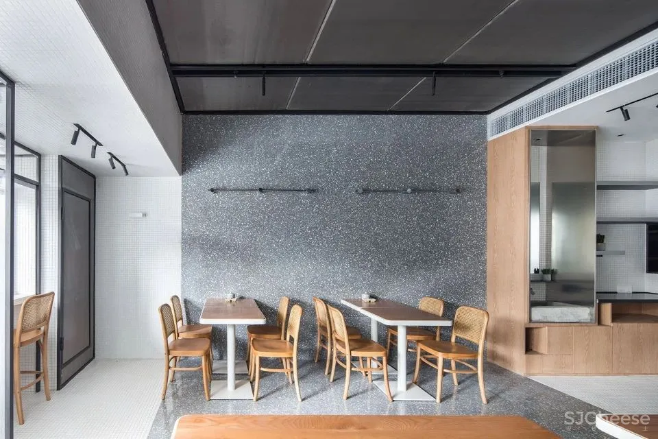 新作 从商业命题出发去呈现一种简单的状态 上海 一筴米粉 象蝶设计