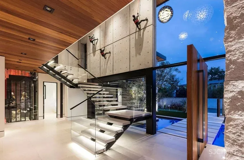 精品大气格调宅!加州现代异材质泳池别墅