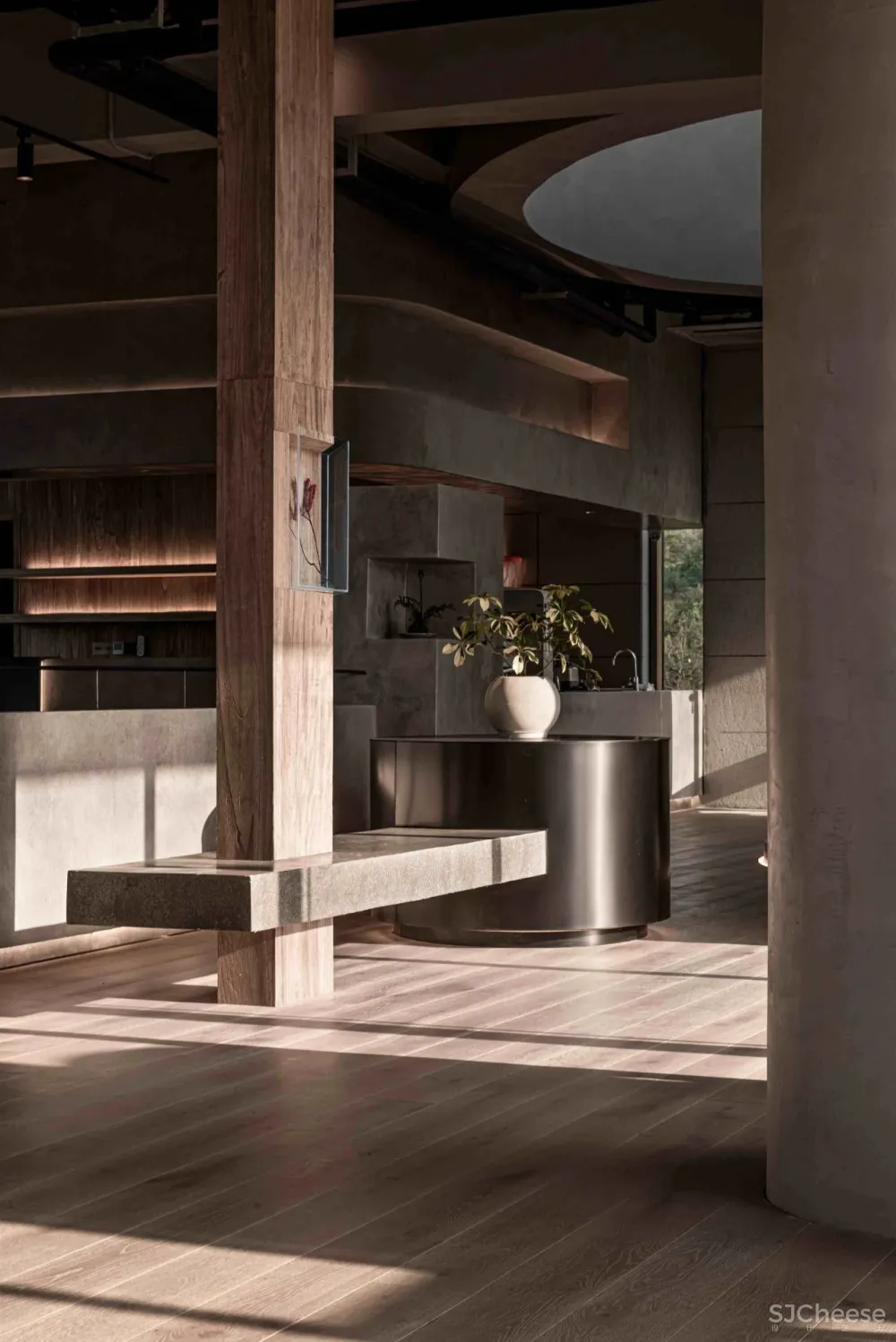 侘寂极简，融入自然的山顶咖啡馆丨慢珊瑚设计