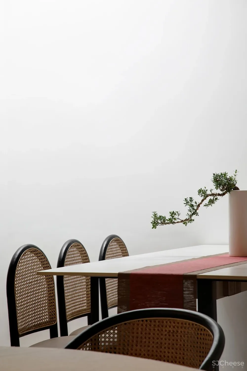 【新作】物上设计 AMBILIGHT WHITE 流白