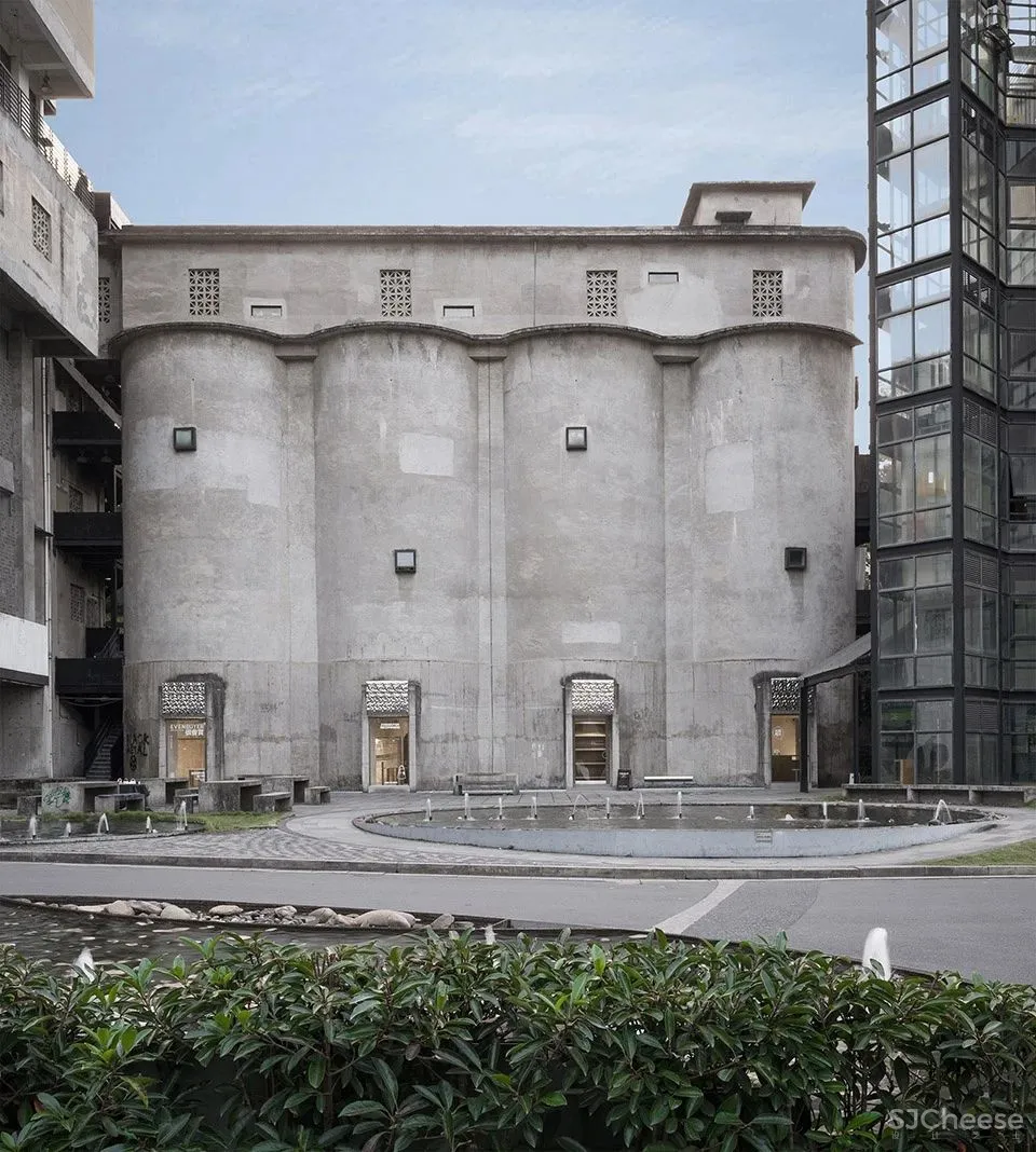 新作 水泥厂变身时尚打卡地 杭州 EvenBuyer买手店 蒋杰室内设计工作室