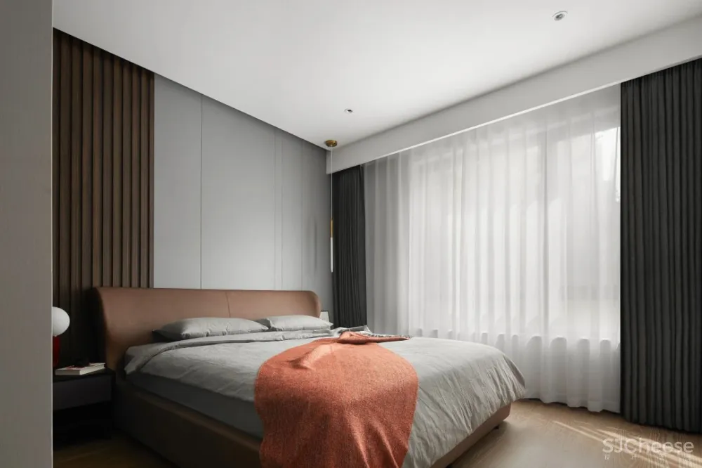 黑白灰 铁锈红，有温度的极简格调｜谦禾设计