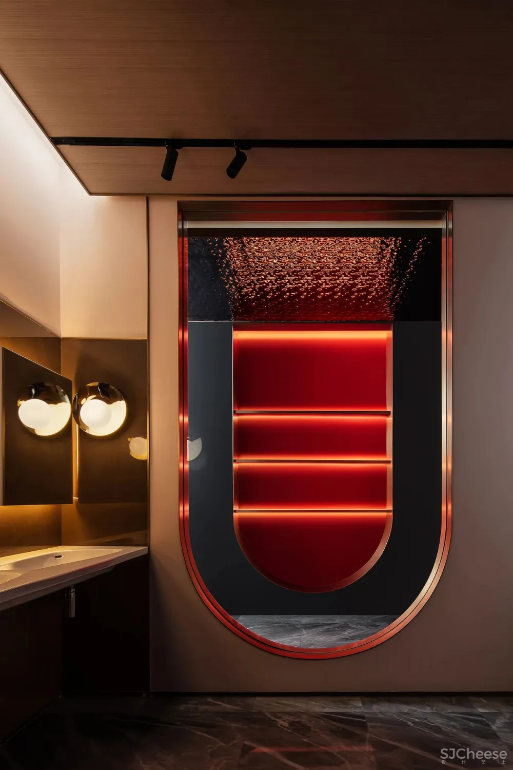 曾建龙：用设计绘写生活，触及有温度的质感！