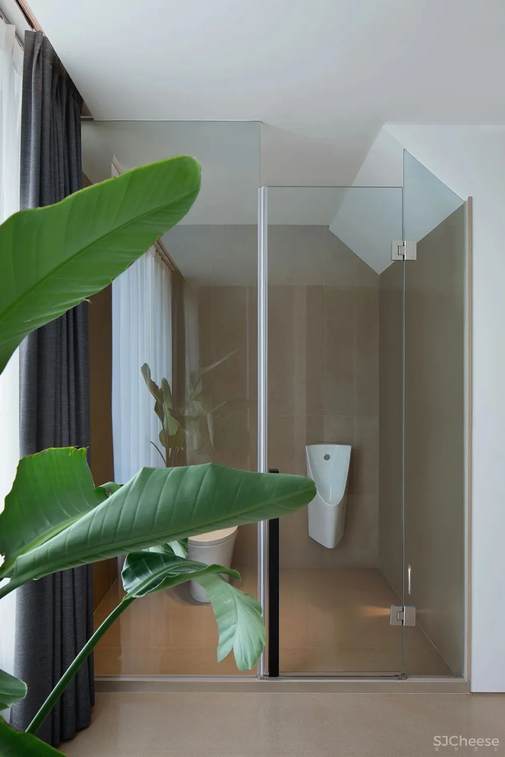 JANMEI 黄洁新 540㎡ 顶层复式,一家人将生活过成了极简诗意