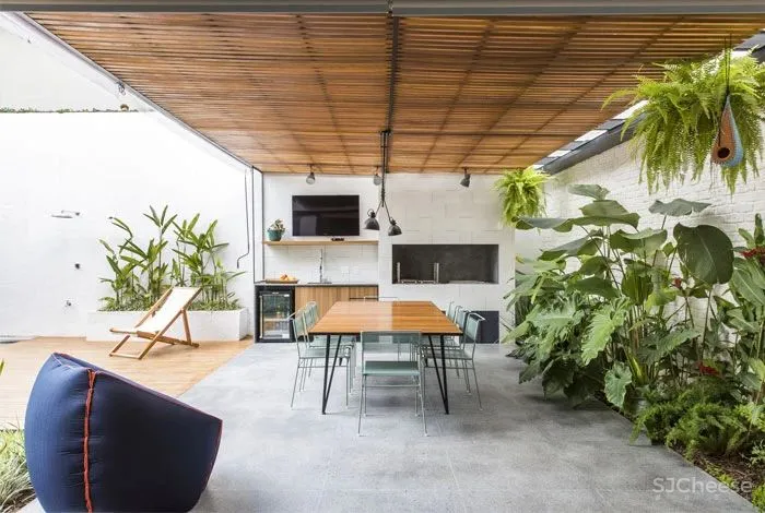 两位金融精英与他们的三个孩子,就要这一份舒缓与无压的生活空间