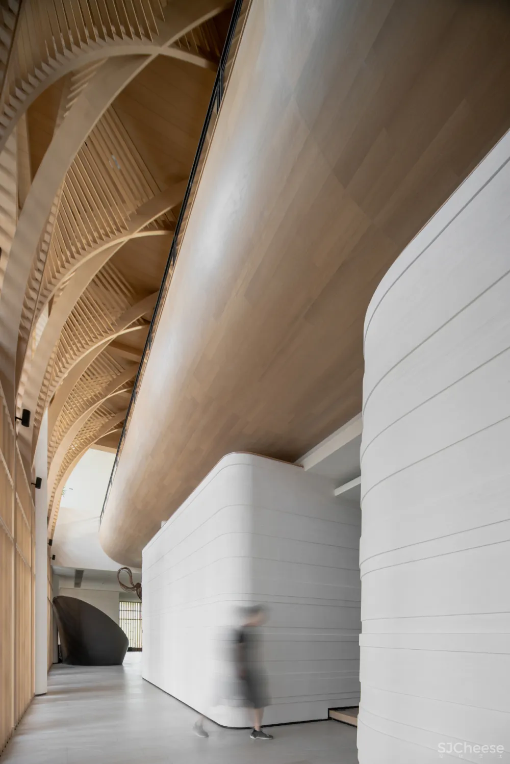 轶品·新作 尚壹扬 × 重庆阳光城·悦江山:天外飞来的洁净,恍如隔世