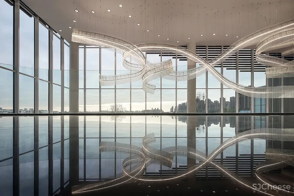 刚柔并济的“宇宙星辰”，感受黑白碰撞下的高级美！