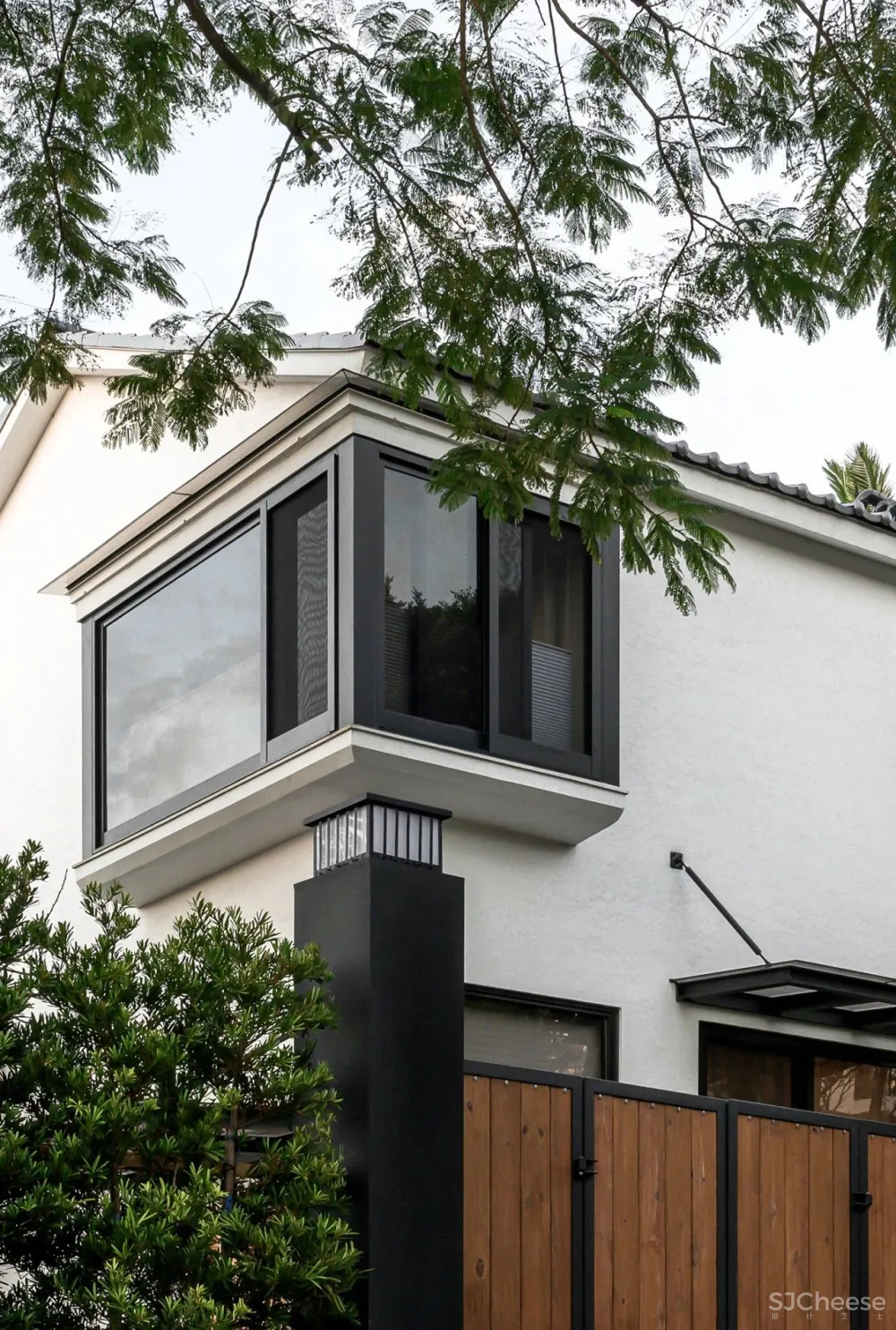 白色 原木色,一个简单又清爽的家!