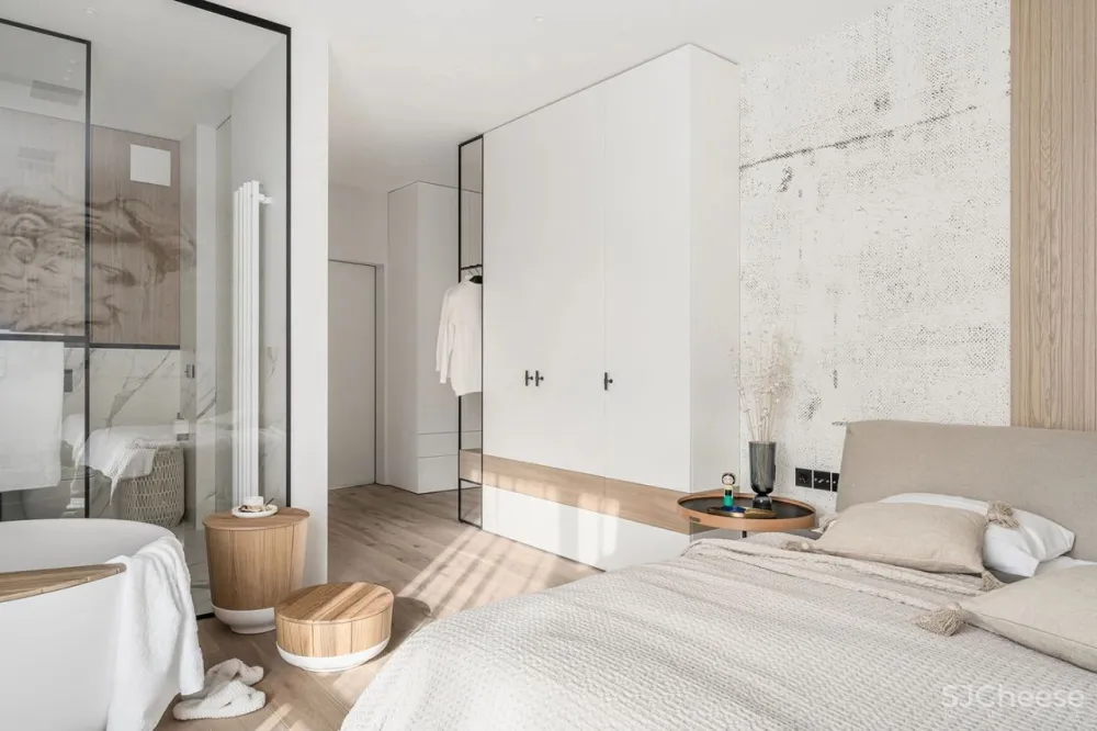 简约风的两室一厅,卧室用木饰面做背景太有范了!