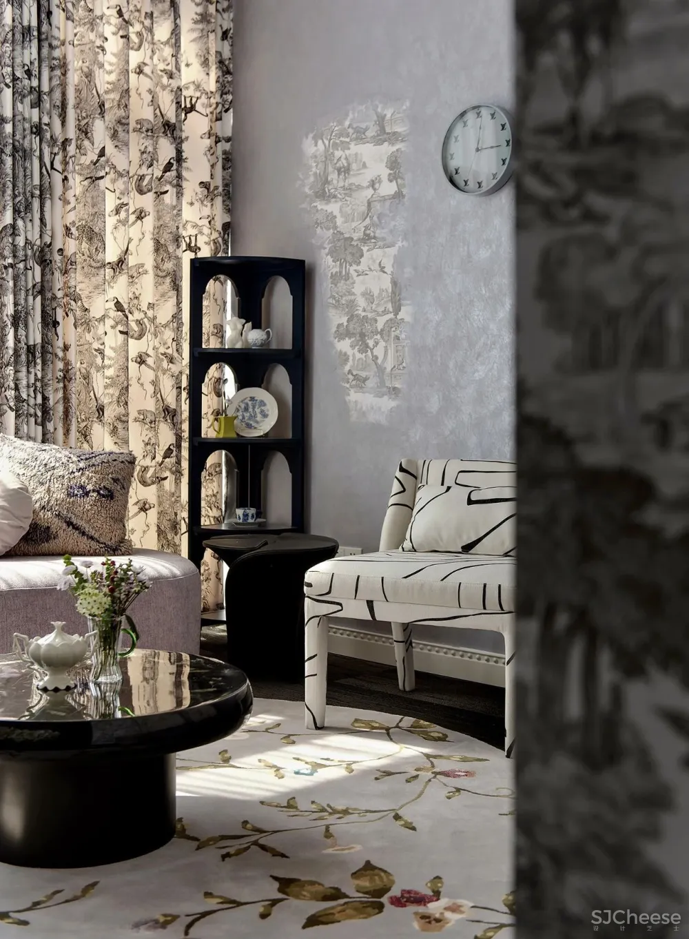 冷艳轻复古，叛逆又迷人的美！