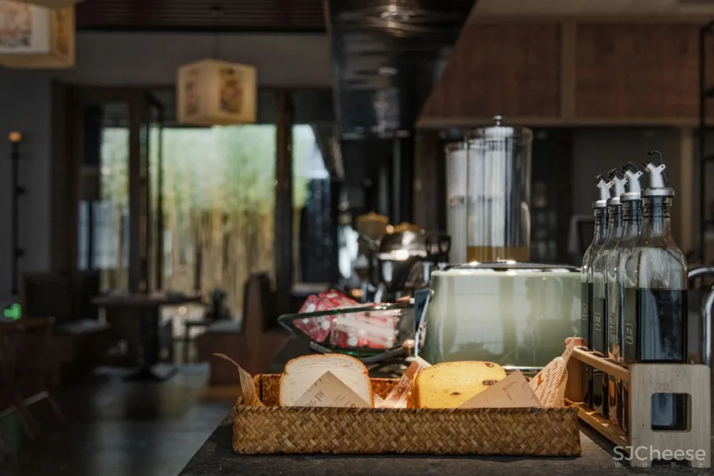 圣火设计 × 黄山愿景酒店 :墨瓦白墙的静谧之美