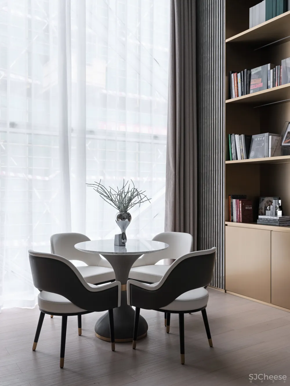 万有引力 × 宝能·佛山云境台:感性空间