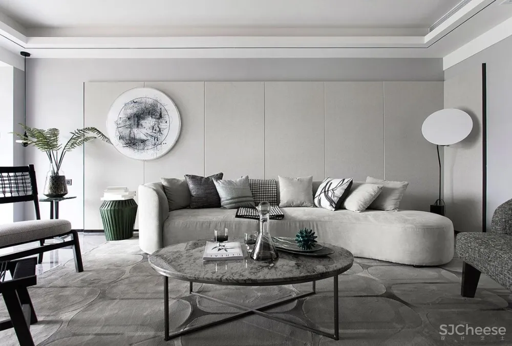 集清爽净透于一身，演绎优质生活范本！