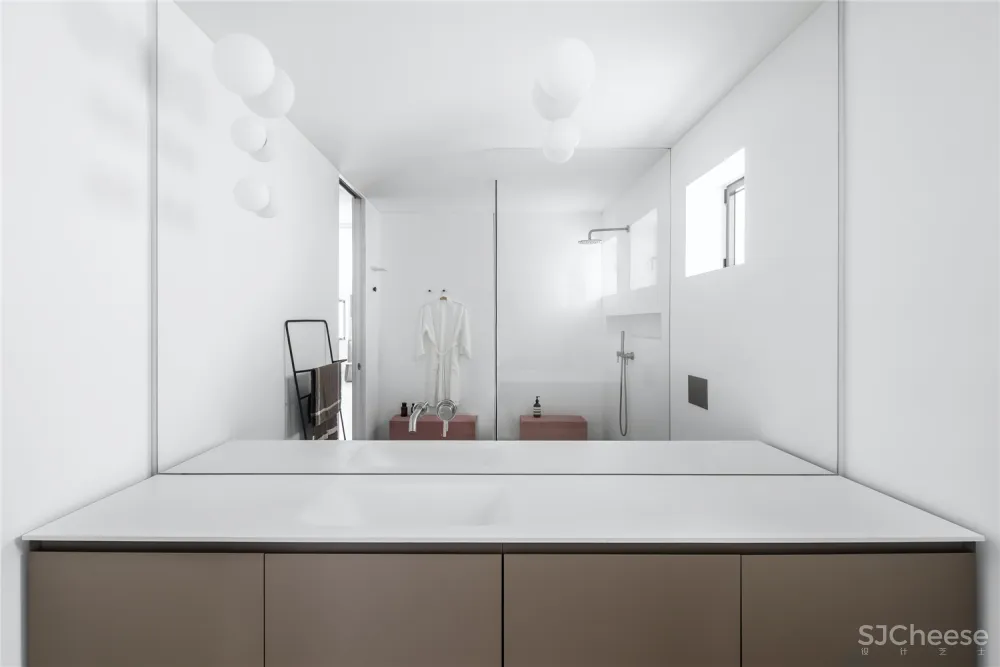 100㎡ 两房两卫，隔墙全拆客厅大2倍！